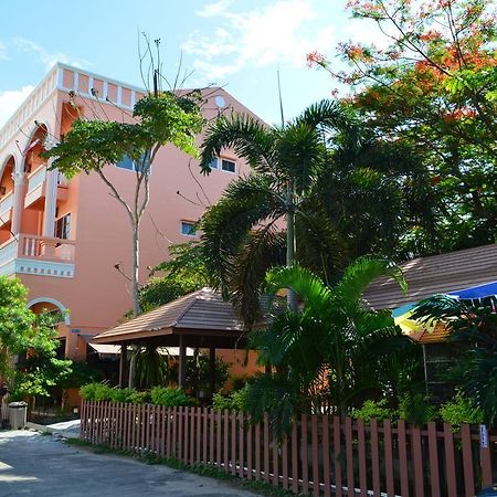 La Paillote Guest House Rayong Dış mekan fotoğraf